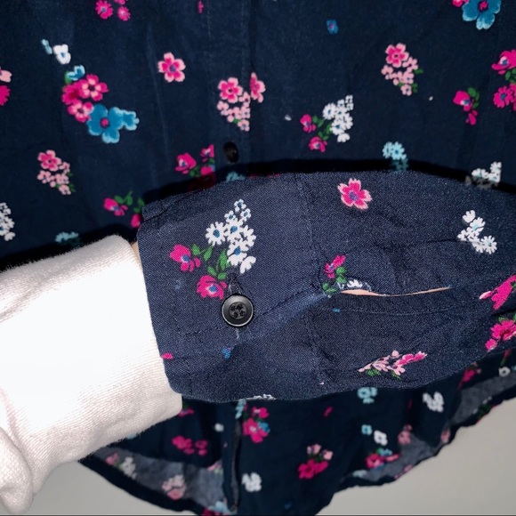 | Abercrombie Kids| button down blouse - Picture 4 of 4